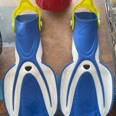 値下げしました‼️新品.未使用品【フィン、マスク、シュノーケル3点セット】【メッシュ袋付き】クリーニング済み【管理番号10907】九の画像