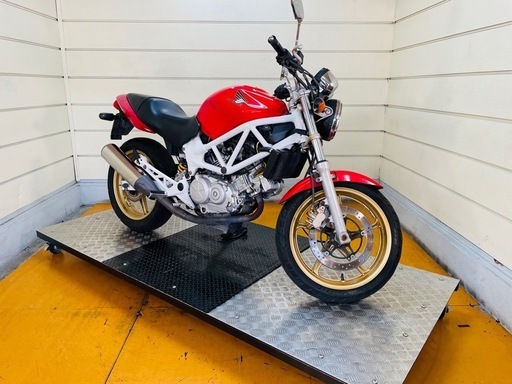37130km ★始動動画あり★ ホンダ VTR250 MC33　キャブ　中型 37130km ☆始動動画あり☆ ホンダ VTR250 MC33 キャブ 中型 【公式通販】