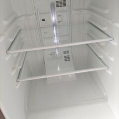 札幌市近郊の方限定！送料無料！パナソニック 冷蔵庫 NR-B149W-T 138Lの画像