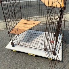 リユース　猫　ケージ　2段　幅79  奥行55.8  高さ118.5cm  キャットケージ　ペットケージ　ペットアミ　猫のケージの画像