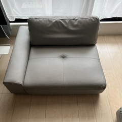 ソファの画像