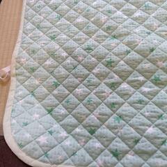 シングルベット敷きシートの画像