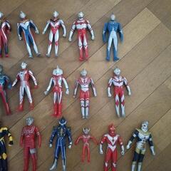 ウルトラマンソフビ　２７体の画像