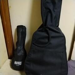 suzukiギターとmahaloウクレレの画像