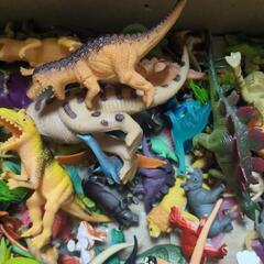 恐竜フィギュア　動物フィギュア の画像