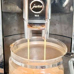 jura WE8 全自動コーヒーマシンの画像
