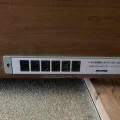幅広机　WDH 1440x700x720（卓上ライト付き）と椅子と袖机のセット！社長気分　♪の画像