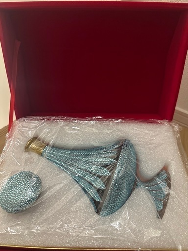 トラディションブランデー  スワロフスキー ライトブルー