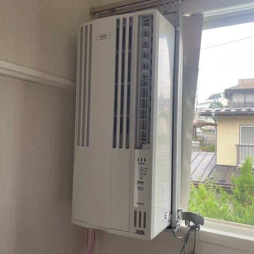 窓用　ルームエアコン　コロナ