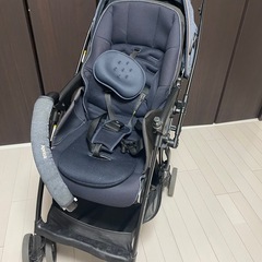 アップリカ　ベビーカー　 ラクーナクッションフリー
の画像
