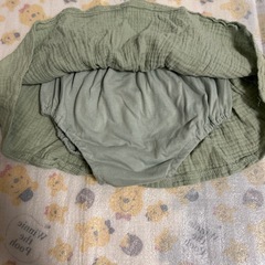ベビー服　キャロットスカート　70〜80サイズ　女の子の画像
