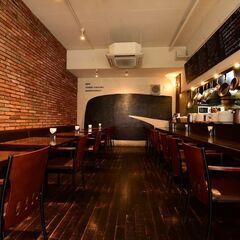 【ホール・ランチタイムスタッフ募集】*シフト融通絶品まかない無料！の画像