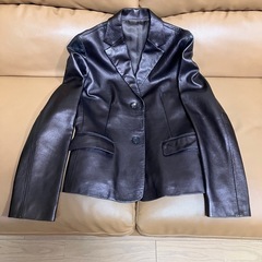 レディースラムレザージャケットの画像