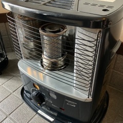 石油ストーブの画像
