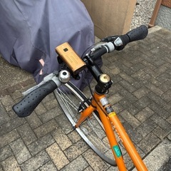 クロスバイク　オレンジカラーの画像