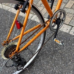 クロスバイク　オレンジカラーの画像