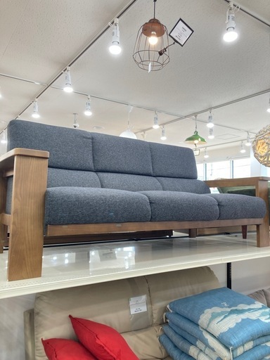 【トレファク高槻店】取りに来られる方限定！3人掛けソファーのご紹介です！