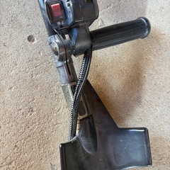 草刈機　刈払機　山田機械工業　ビーバー　L467Z ジャンクの画像