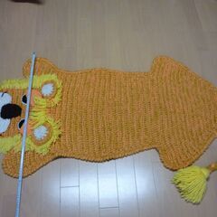 【ハンドメイド、手編み】ライオン　ラグマット、ベッドサイドマット、玄関敷、子供部屋にの画像