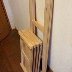 木製組み立て棚の画像