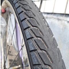 札幌【低床タイプ パンクしにくい 22インチ 自転車】ブロックダイナモライト＆カゴ＆荷台＆カギ付き Attivo アッティーボ DCM 藤色系 パープル系色 ママチャリ シティサイクル 北20条店の画像