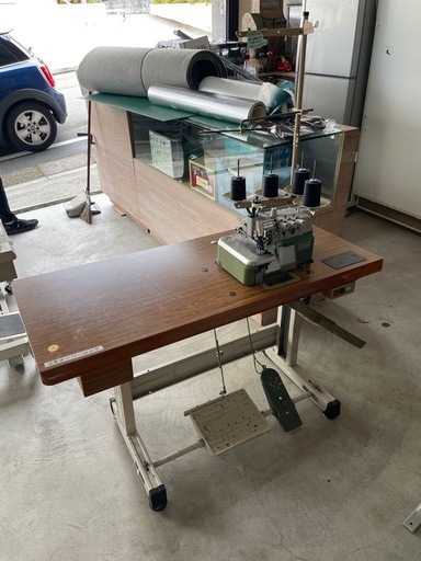 工業用ロックミシン