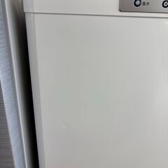 冷凍庫　三菱MF-U12G-W　２０２１年製の画像