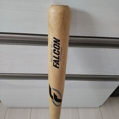 FALCONL 木製バットの画像