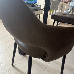 ダイニングテーブル+椅子
の画像