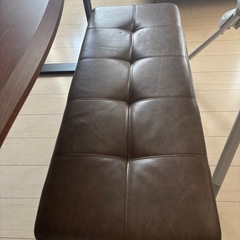 ダイニングテーブル+椅子
の画像