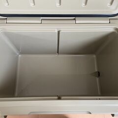 FIELDOOR ノーザンクーラーボックス 42.5 Lの画像
