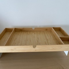 【IKEA】モニタースタンドの画像