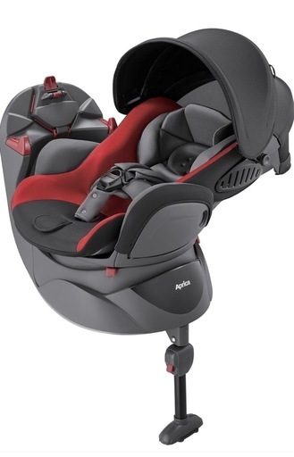 アップリカ　チャイルドシート　回転式　新生児