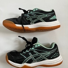 ［asics］ジュニアシューズ23.5cmの画像