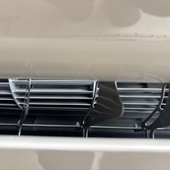 ✨美品✨2023年製　HITACHI エアコン　白くまくん　8畳用の画像