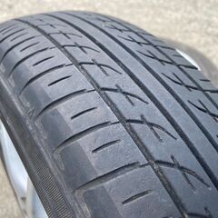 145/80R13東北6県無料配達対応‼️爆安‼️最終値下げ‼️①超超超バリ溝❗ 国産タイヤ❗ アルミ付き 国産 タイヤ !!　夏 サマータイヤ　軽自動車　軽トラックの画像