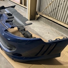 プジョー407クーペ フロントバンパーの画像