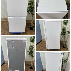 R350 ☀️ ジモティー限定価格！ SHARP 2ドア冷蔵庫（152L 左右付け替えドア）22年製 SJ-D15J ⭐ 動作確認済 ⭐ クリーニング済の画像