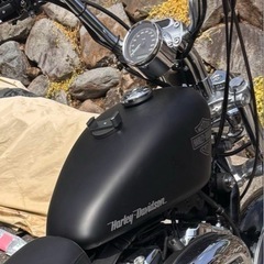 スポーツスター インジェクション　3.3ガロンタンク