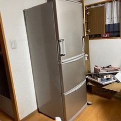 美品⭐︎冷蔵庫17年式⭐︎値下げ相談乗ります⭐︎ シャープ、放出時間を制御するプラズマクラスター冷蔵庫 - 価格.com