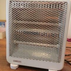 電気ストーブの画像