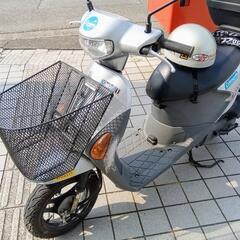 【スズキ、レッツ4】