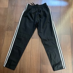 adidas 140 パンツの画像