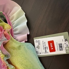 キッズ水着新品H&M120㎝の画像
