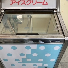 アイスクリームケース（電源入りません）の画像