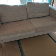 ソファ　IKEA
