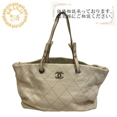シャネル CHANEL トートバッグ オンザロード ホワイトの画像