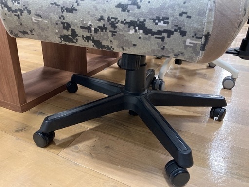 【軽トラック90分無料貸出サービス有】noblechairsゲーミングチェア