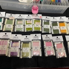 🌟手芸裁縫ハンドメイド🧵新品未使用含むヴィクトリアンシルク糸　エンブロタイアリーリボン🧵おまとめの画像