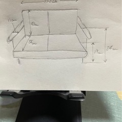 ブラウンのソファの画像